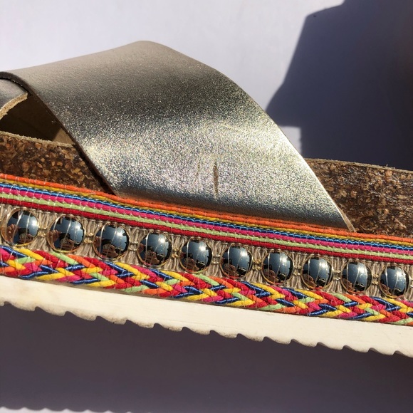 Carvela by Kurt Geiger Kake platform gold sandal - Picture 8 of 13